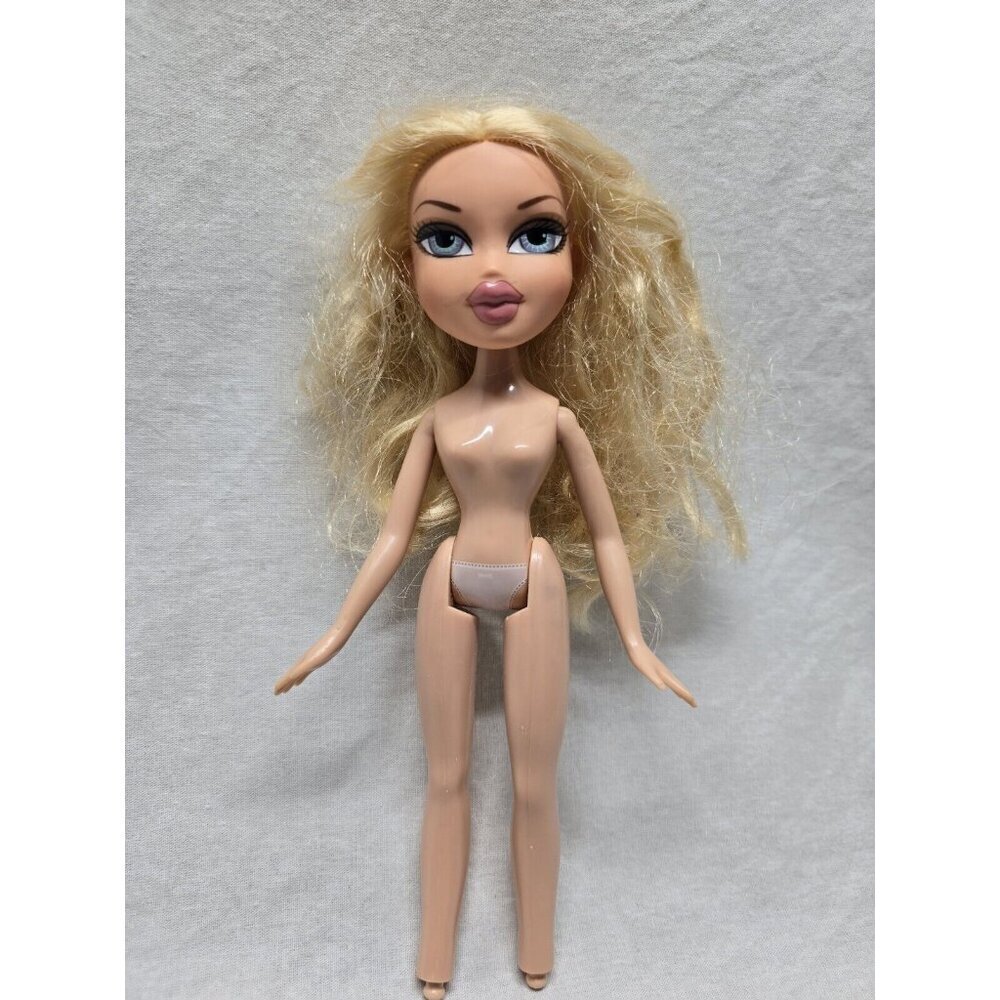 Bratz Doll Girls Girlz Really Rock Cloe- Nude- No Feet- Hair Cut